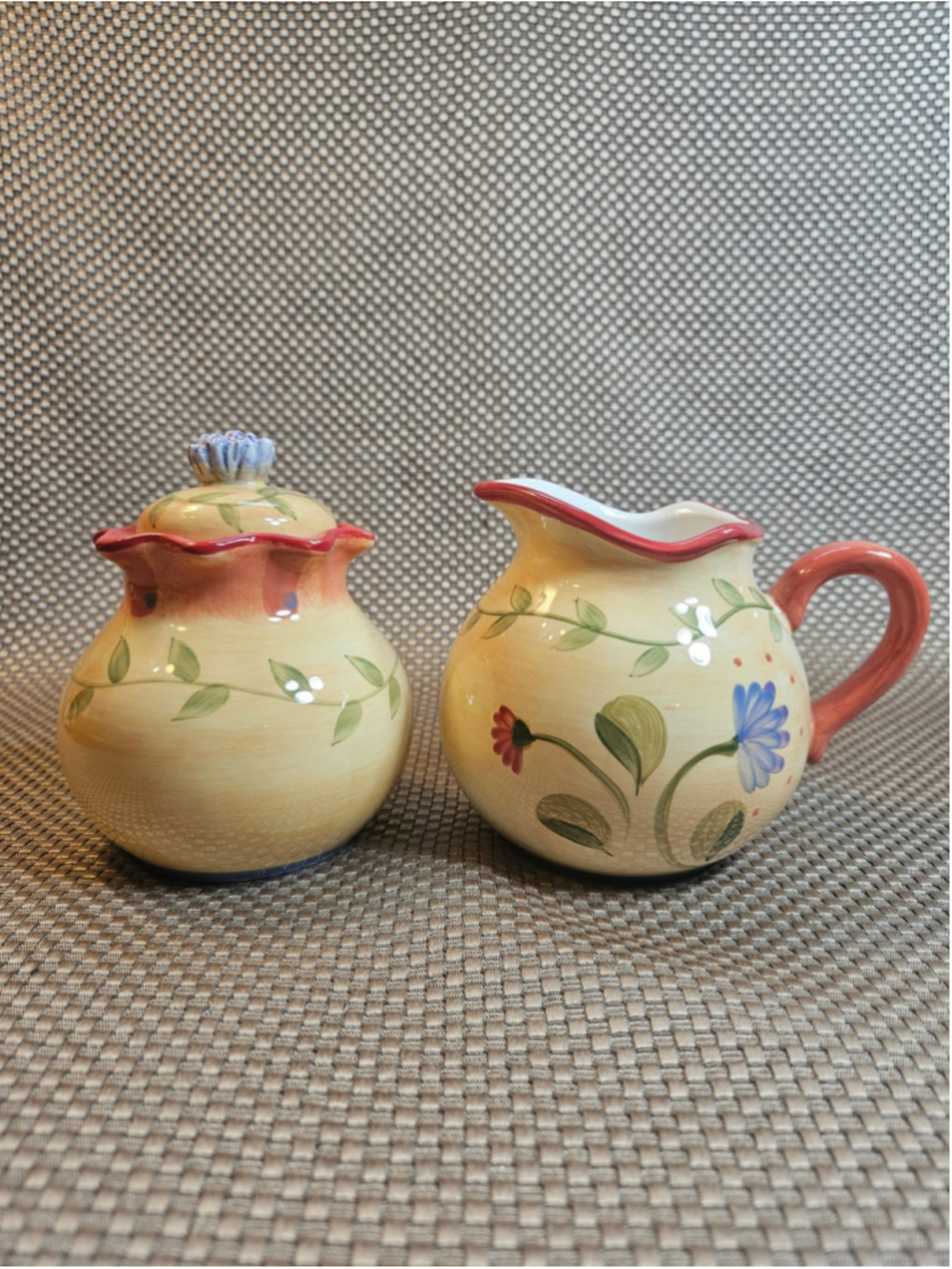 Pfaltzgraff Napoli hand-painted stoneware sugar bowl w matching lid & creamer
